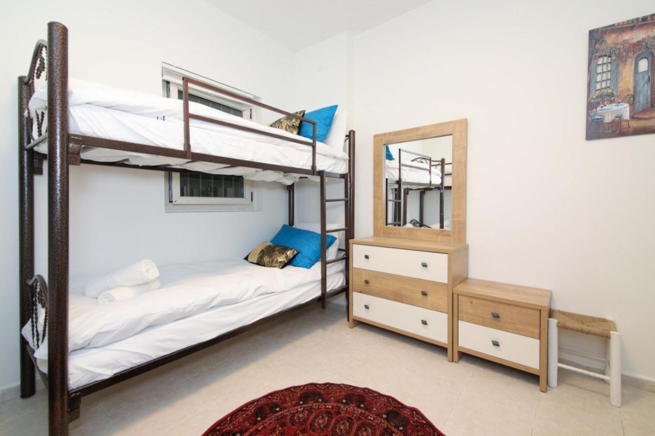 Private Hostel - Best Location Jerusalem Exteriör bild